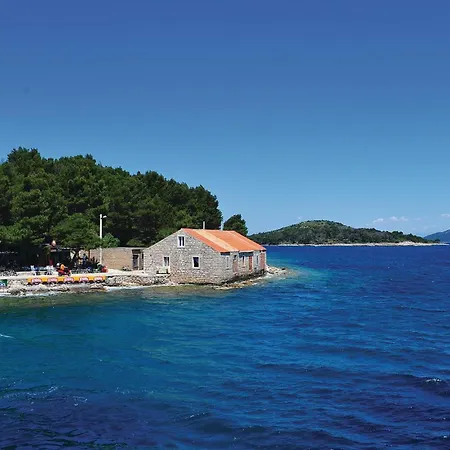 Komoseva I * Mali Iž