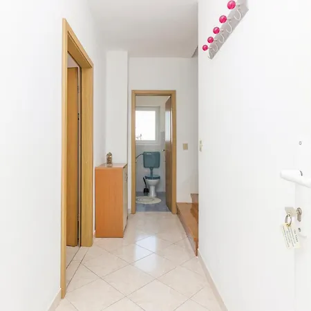 Daire Stunning In With Kitchen *